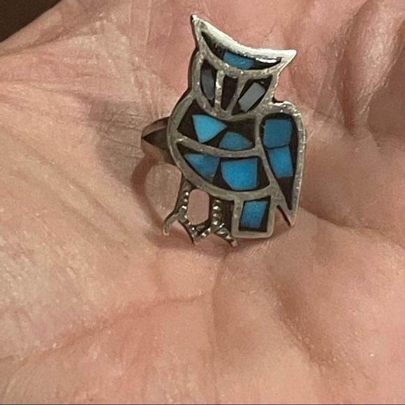 Vintage  turquoise and Jet inlayed sterling silver OWL ring sz 4 - Picture 6 of 6